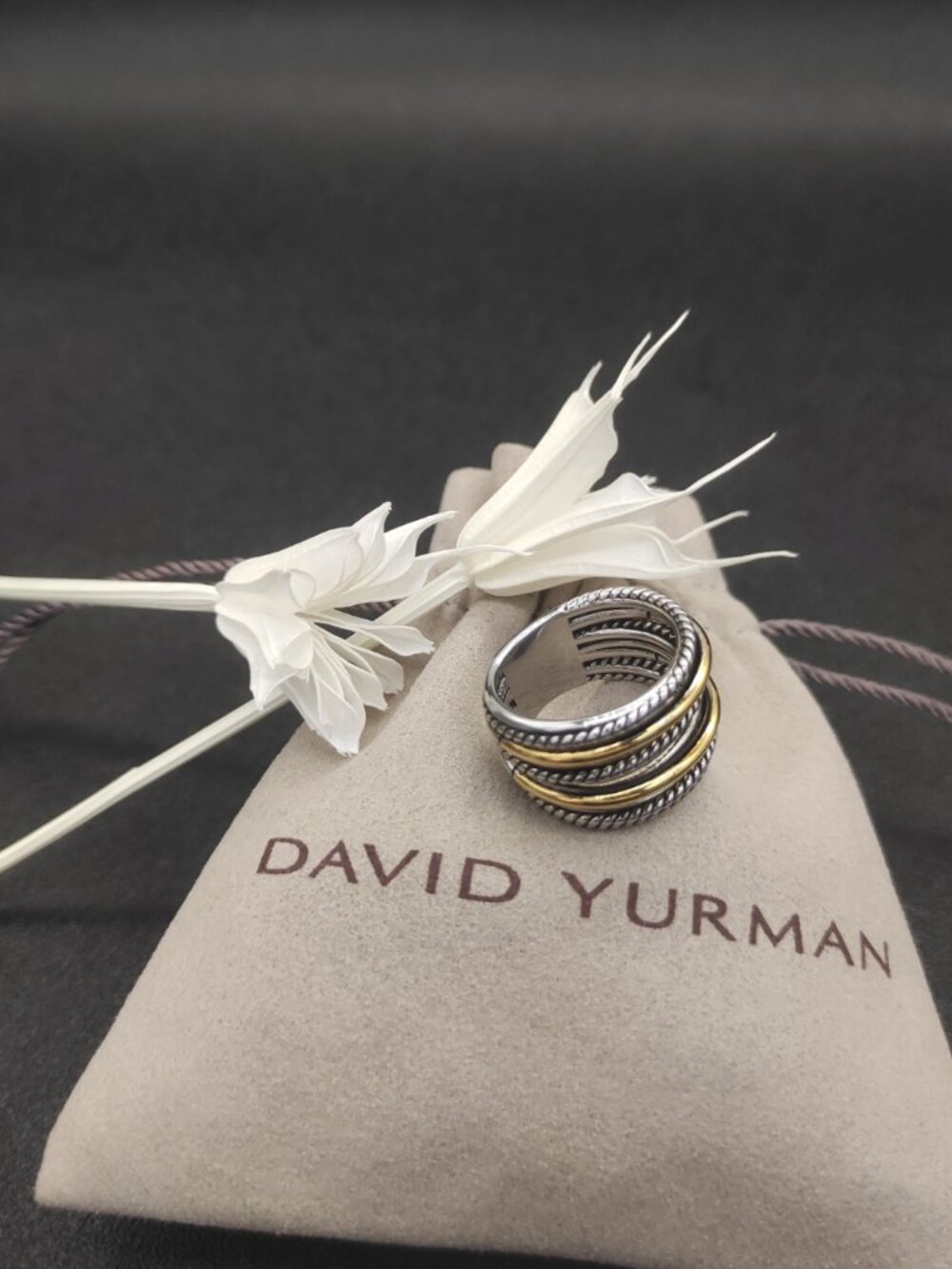 David Yurman 925 Silver Ring with Original Pouch